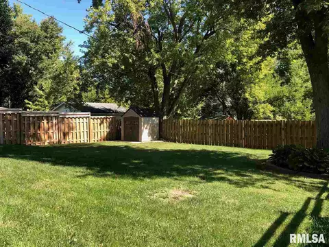 527 S Johnson St, Macomb, IL 61455 photo 20