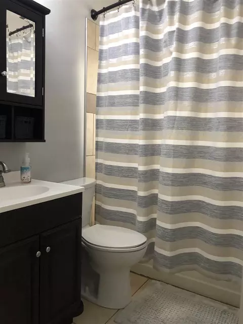 527 S Johnson St, Macomb, IL 61455 photo 13