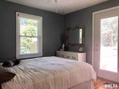 527 S Johnson St, Macomb, IL 61455 photo 12