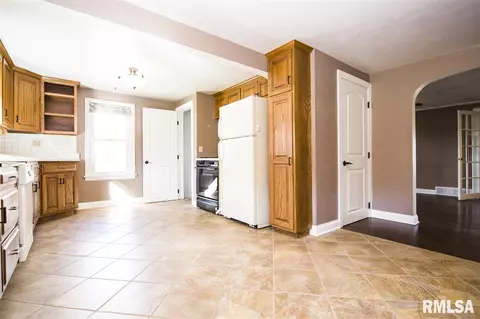 708 E Kay St, Morton, IL 61550 photo 11