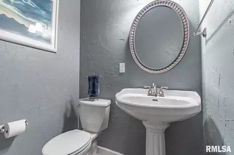2207 W Murphy Dr, Dunlap, IL 61525 photo 7