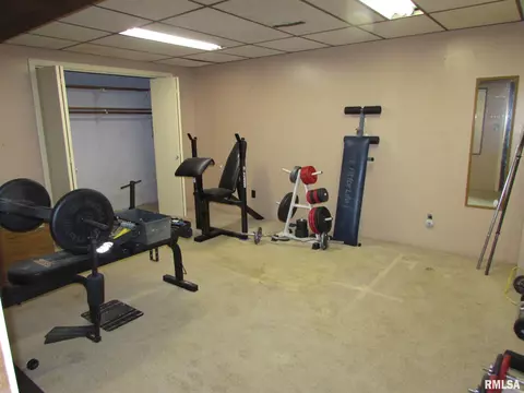 304 Crestview Dr, Metamora, IL 61548 photo 19