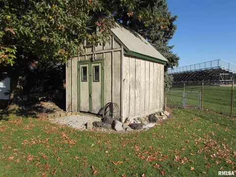 304 Crestview Dr, Metamora, IL 61548 photo 24