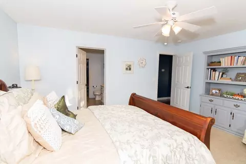 1217 Greenview Dr, Eureka, IL 61530 photo 23