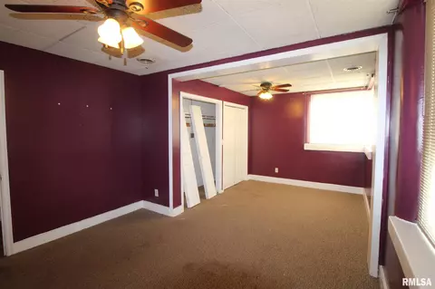 105 W Burton St, Eureka, IL 61530 photo 13