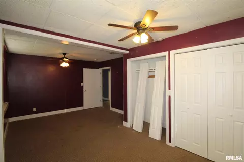 105 W Burton St, Eureka, IL 61530 photo 12