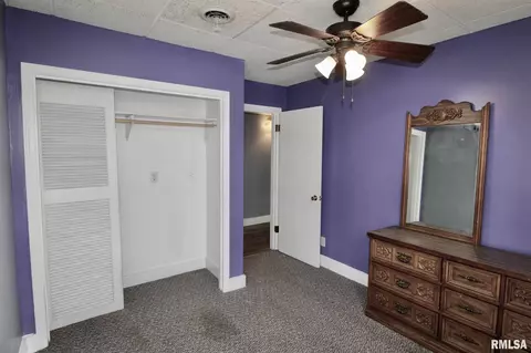 105 W Burton St, Eureka, IL 61530 photo 8