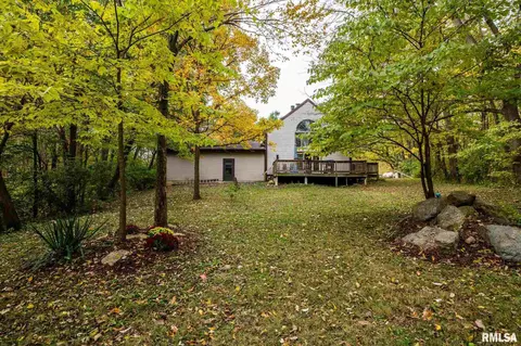1810 Hillside Rd, Congerville, IL 61729 photo 3