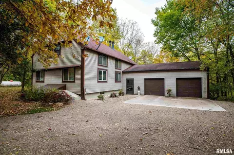 1810 Hillside Rd, Congerville, IL 61729 photo 1