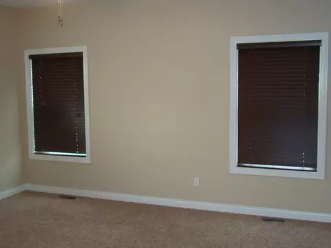 906 Devonshire Rd, Washington, IL 61571 photo 13