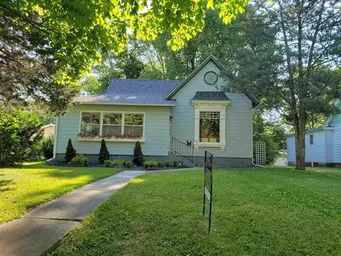 605 S Randolph St, Macomb, IL 61455 photo 1
