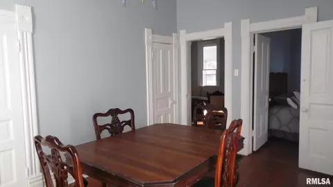 605 S Randolph St, Macomb, IL 61455 photo 12