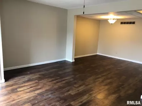 280 Jamestown Rd, Macomb, IL 61455 photo 10