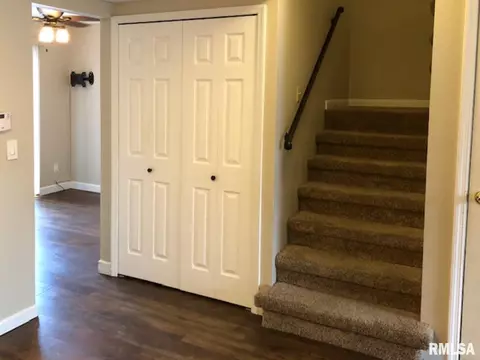 280 Jamestown Rd, Macomb, IL 61455 photo 5