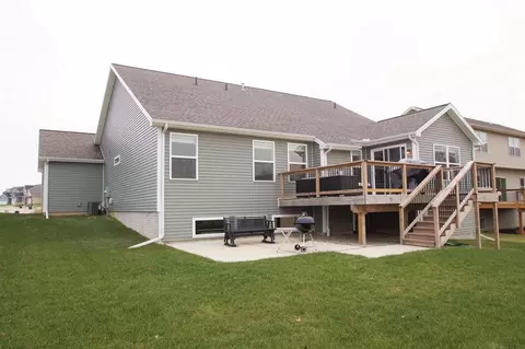 3317 W Boulder Point Ct, Dunlap, IL 61525 photo 2