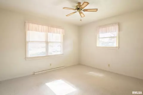 409 N Menard St, Metamora, IL 61548 photo 17
