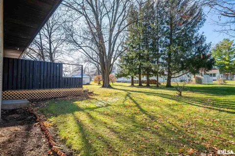 409 N Menard St, Metamora, IL 61548 photo 32