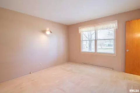 409 N Menard St, Metamora, IL 61548 photo 24