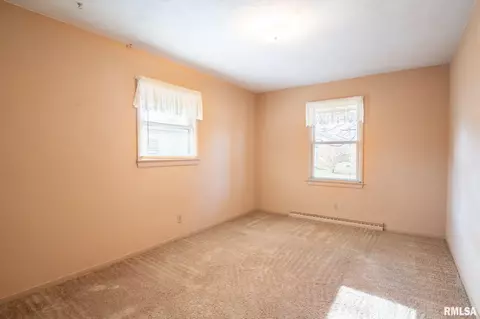 409 N Menard St, Metamora, IL 61548 photo 21