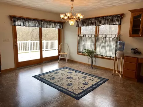 1308 E Juniper St, Canton, IL 61520 photo 11