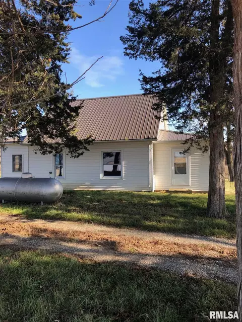 11382 E Cameron Rd, Cuba, IL 61427 photo 5