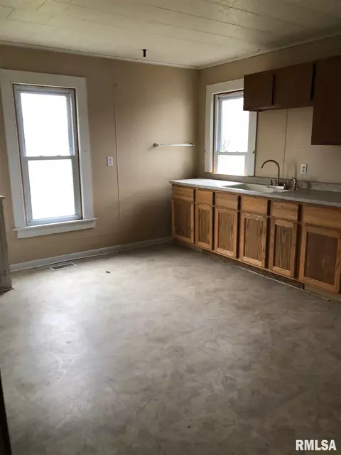 11382 E Cameron Rd, Cuba, IL 61427 photo 10