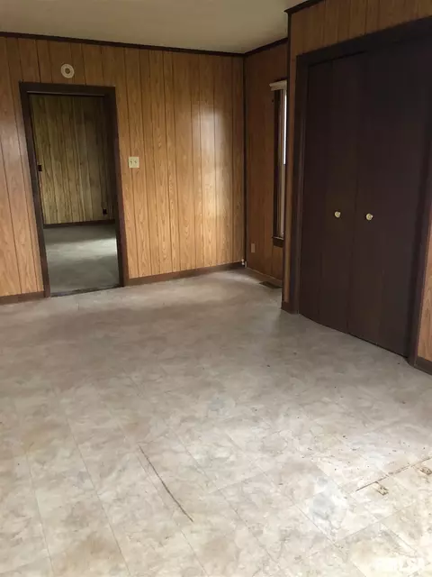 11382 E Cameron Rd, Cuba, IL 61427 photo 8