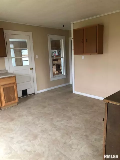 11382 E Cameron Rd, Cuba, IL 61427 photo 9
