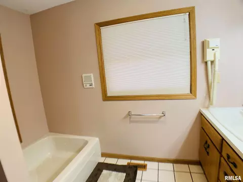 5300 E 1000th St, Macomb, IL 61455 photo 27