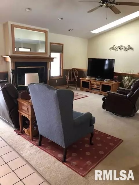5300 E 1000th St, Macomb, IL 61455 photo 15