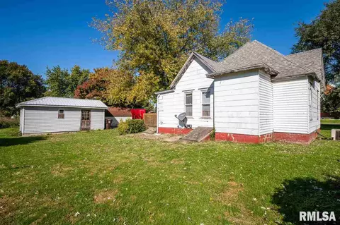 627 Main St, Cuba, IL 61427 photo 3