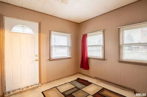 627 Main St, Cuba, IL 61427 photo 29