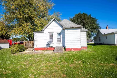 627 Main St, Cuba, IL 61427 photo 34