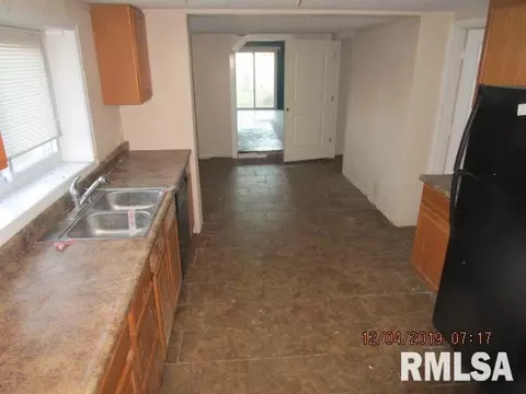 4811 W Pershing Ave, Bartonville, IL 61607 photo 6