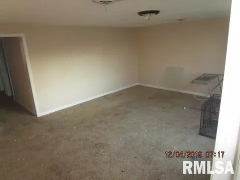 4811 W Pershing Ave, Bartonville, IL 61607 photo 2