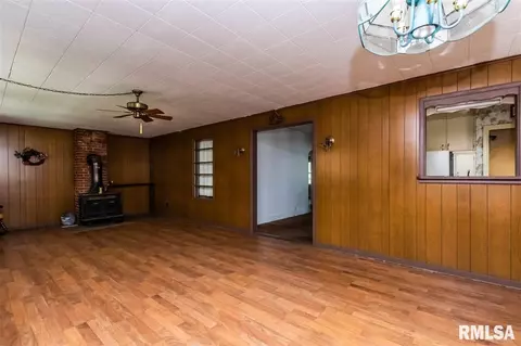 808 Williams St, Henry, IL 61537 photo 13