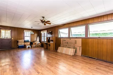 808 Williams St, Henry, IL 61537 photo 15