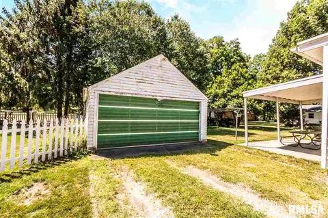 808 Williams St, Henry, IL 61537 photo 28