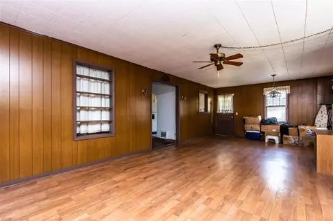808 Williams St, Henry, IL 61537 photo 14