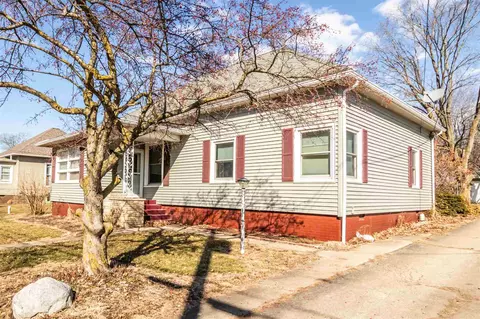 450 E Walnut St, Washburn, IL 61570 photo 2