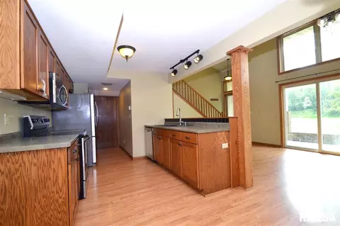 5121 S Lake Camelot Dr, Mapleton, IL 61547 photo 5