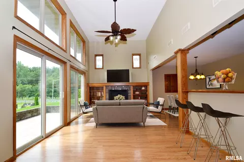 5121 S Lake Camelot Dr, Mapleton, IL 61547 photo 3