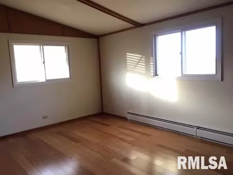 280 Buzzy Ln, Ipava, IL 61441 photo 33