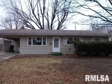 112 S College St, Macomb, IL 61455 photo 1