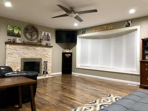 1418 Thomas St, Macomb, IL 61455 photo 3