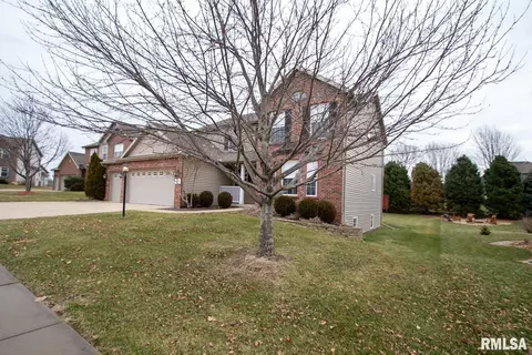 11708 N Dunmore Dr, Dunlap, IL 61525 photo 2