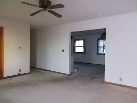 332 S Verzel St, Macomb, IL 61455 photo 4