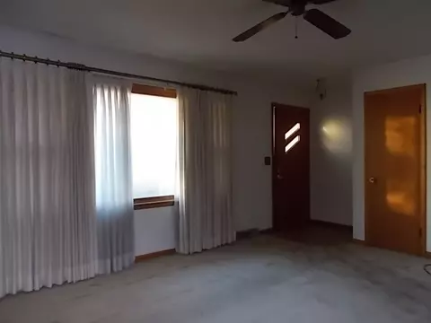 332 S Verzel St, Macomb, IL 61455 photo 5