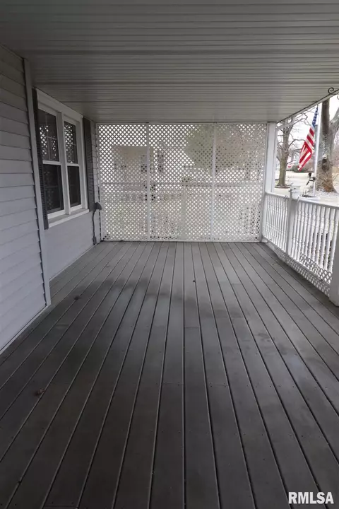 310 N 6th St, Dunlap, IL 61525 photo 29