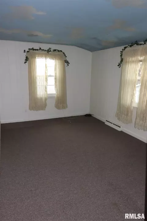 310 N 6th St, Dunlap, IL 61525 photo 18